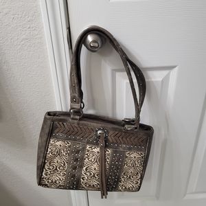 P&G conceal carry western purse